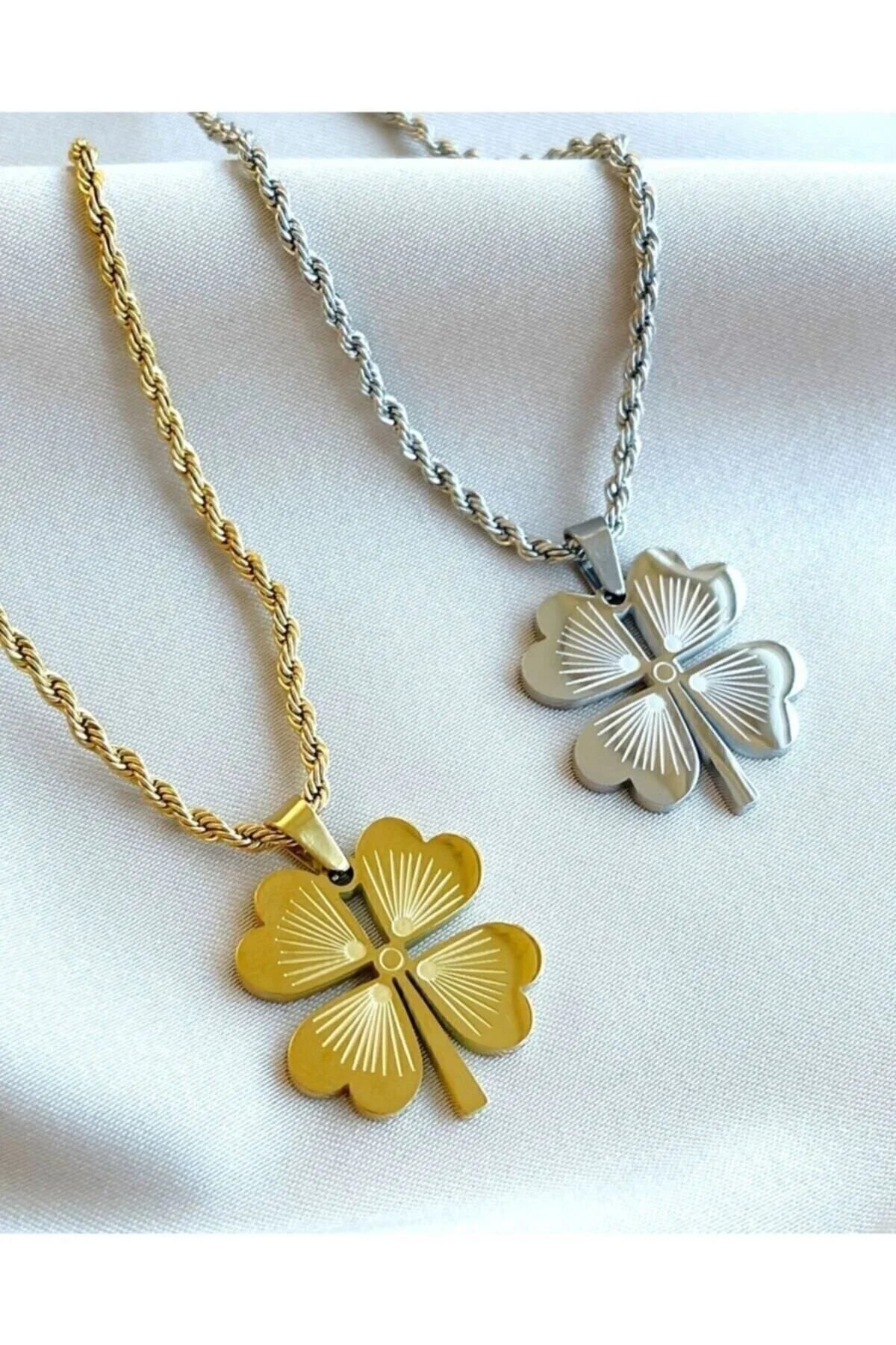 Şans Kolyesi - Yonca Kolye Örgü İpli